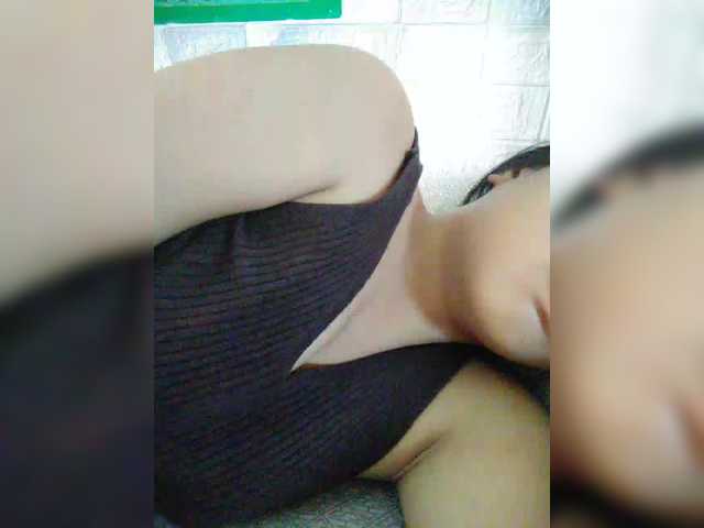 XXhornywetprincess99XX's BongaCams show and profile