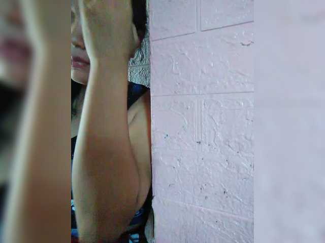 XXhornywetprincess99XX's BongaCams show and profile