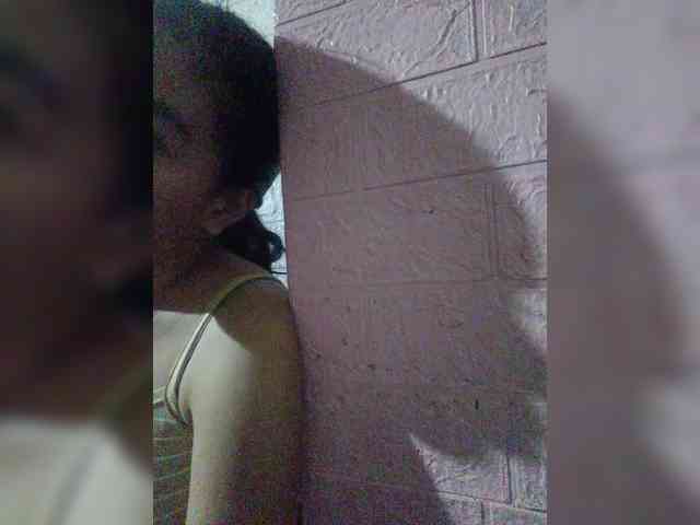 hornylittleprincess69 webcam