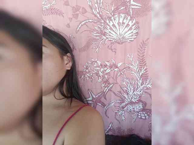 hornylittleprincess69 webcam