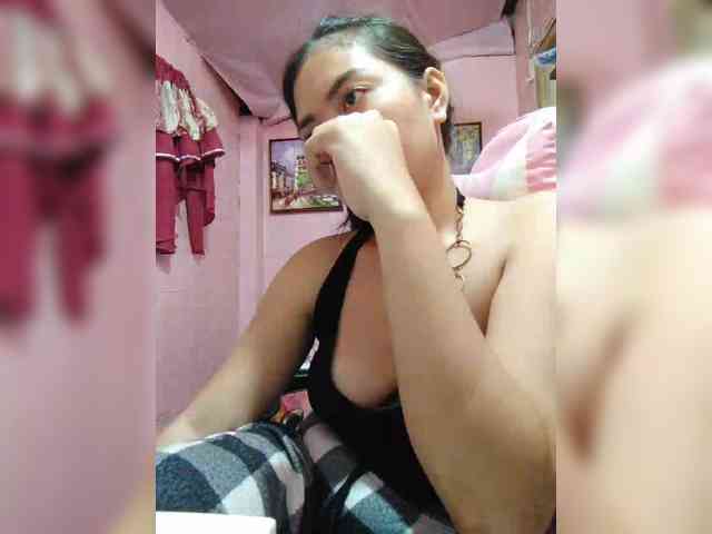 hornylittleprincess69 webcam