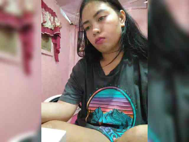 hornylittleprincess69 webcam