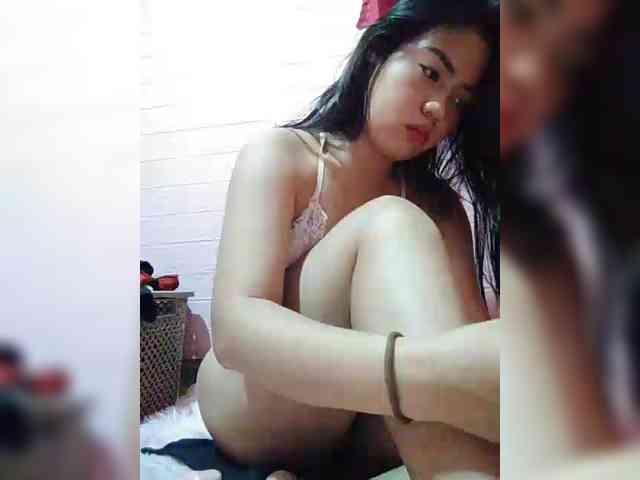 hornylittleprincess69 webcam