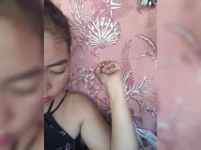 hornylittleprincess69 webcam