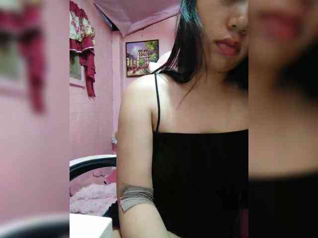 hornylittleprincess69 webcam