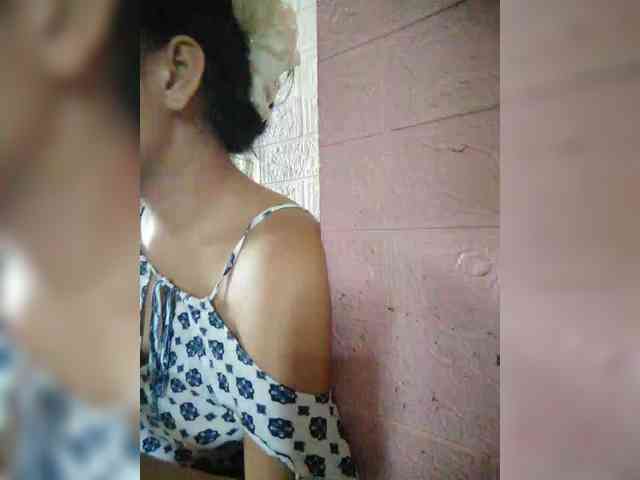 hornylittleprincess69 webcam