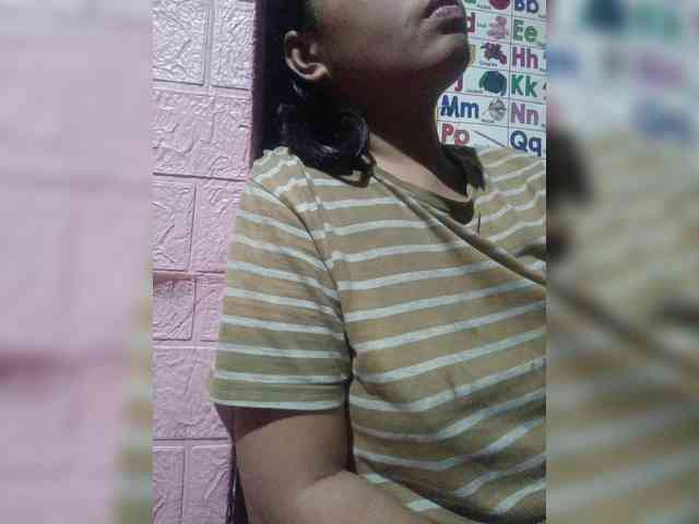 hornylittleprincess69 webcam