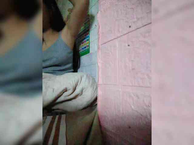 hornylittleprincess69 webcam