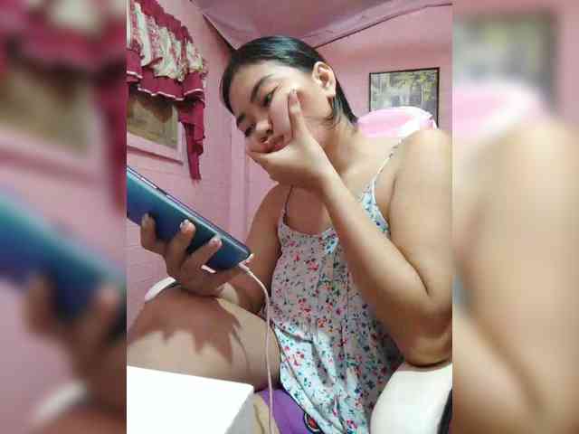 hornylittleprincess69 webcam