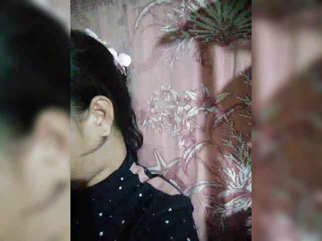 hornylittleprincess69