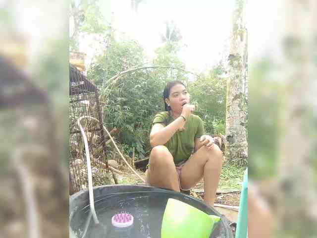 hornylittleprincess69 webcam