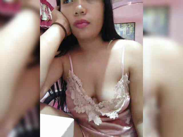 hornylittleprincess69 webcam