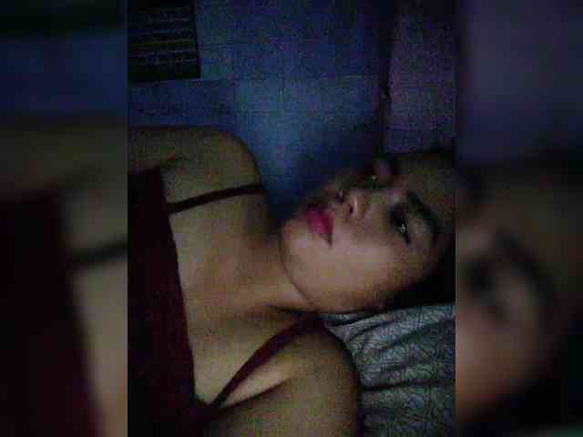 hornylittleprincess69 webcam