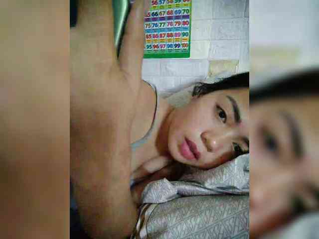 hornylittleprincess69 webcam