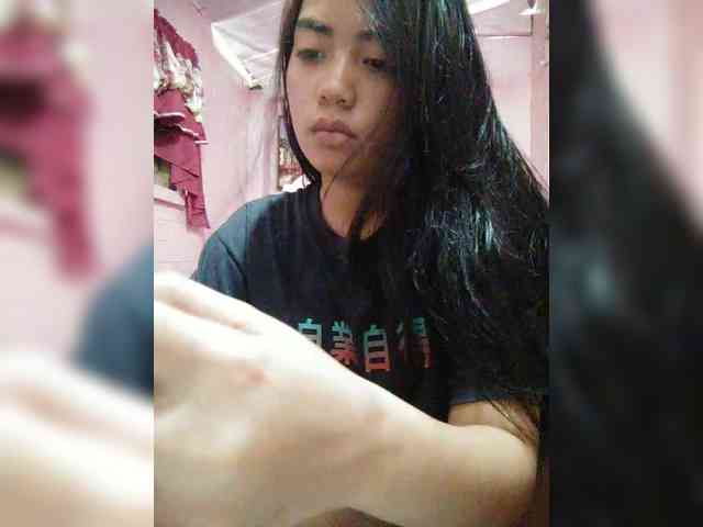 hornylittleprincess69 webcam