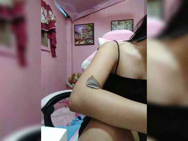 hornylittleprincess69 webcam