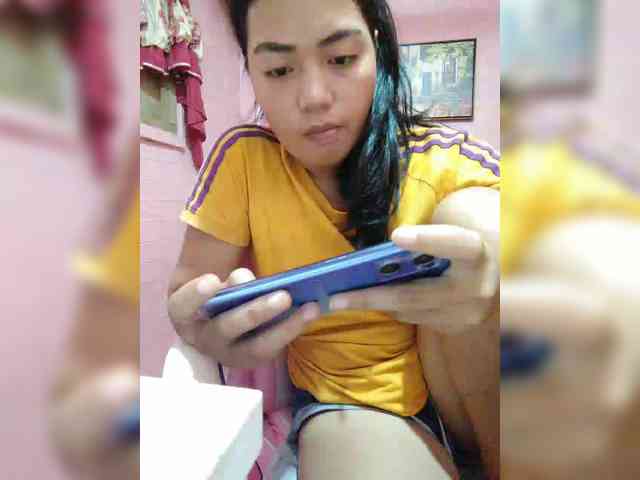 hornylittleprincess69 webcam