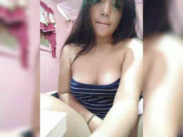 hornylittleprincess69 webcam