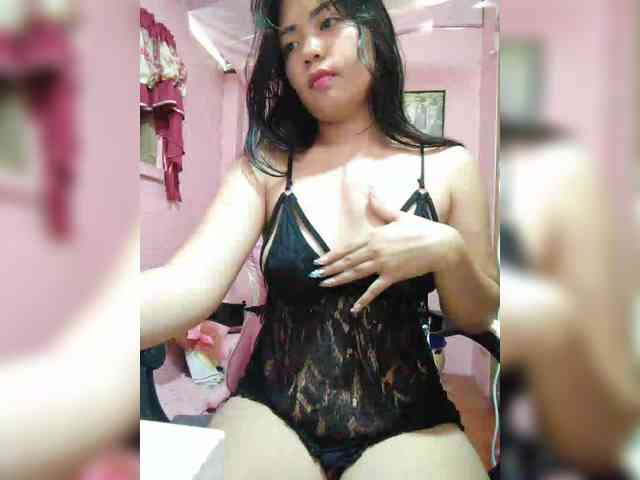 hornylittleprincess69 webcam