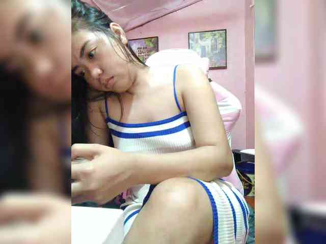 hornylittleprincess69 webcam