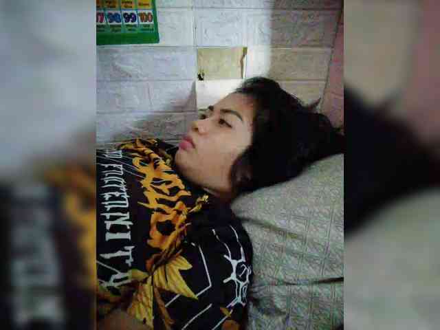 hornylittleprincess69 webcam