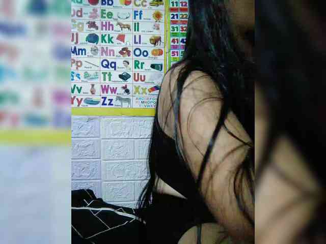 hornylittleprincess69 webcam