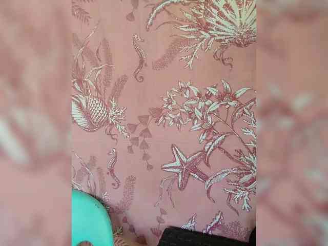 hornylittleprincess69 webcam