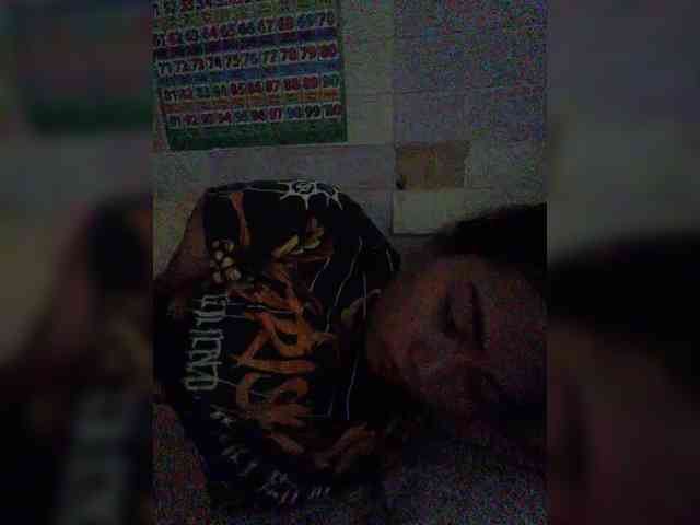 hornylittleprincess69 webcam