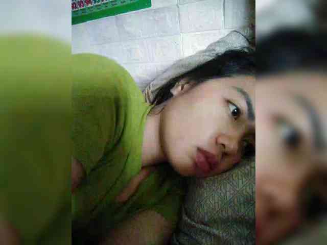 hornylittleprincess69 webcam