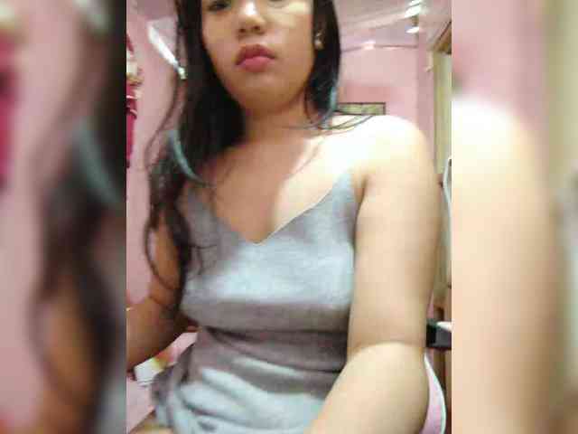 hornylittleprincess69 webcam