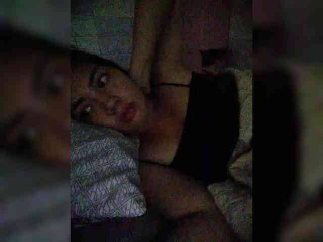 hornylittleprincess69 webcam