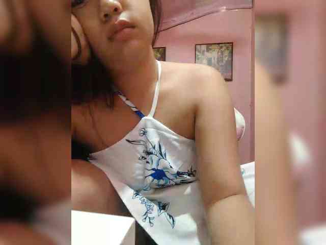 hornylittleprincess69 webcam