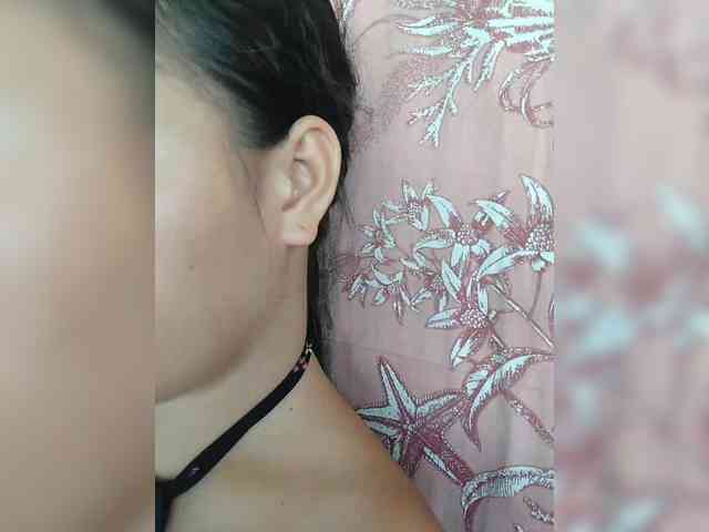 hornylittleprincess69 webcam