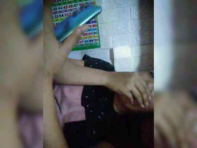 hornylittleprincess69 webcam