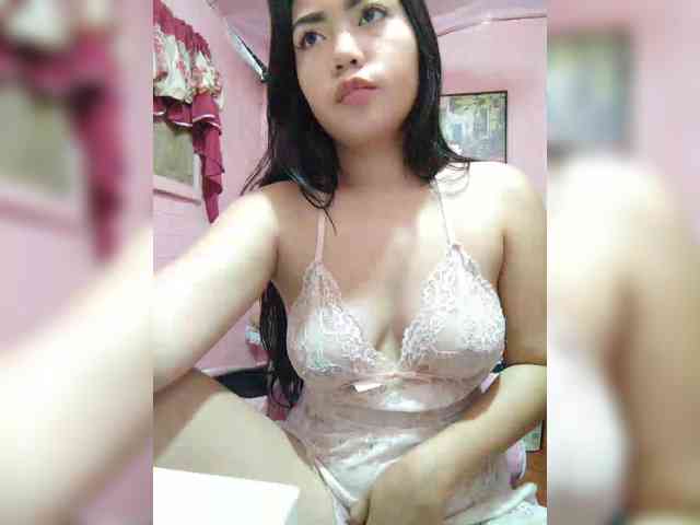 hornylittleprincess69 webcam