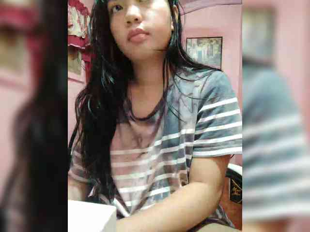 hornylittleprincess69 webcam