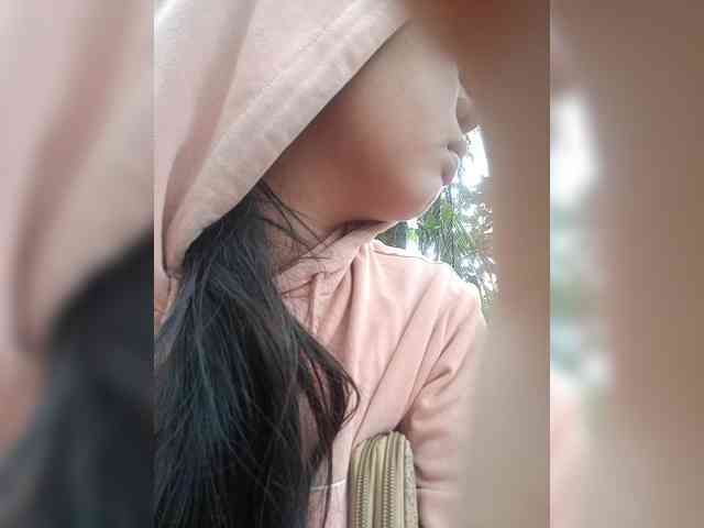 hornylittleprincess69 webcam