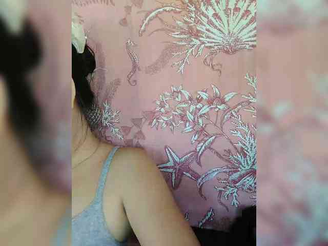 hornylittleprincess69 webcam