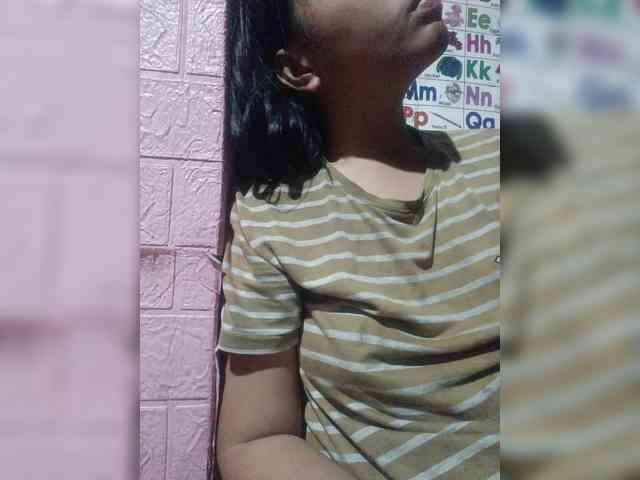 hornylittleprincess69 webcam