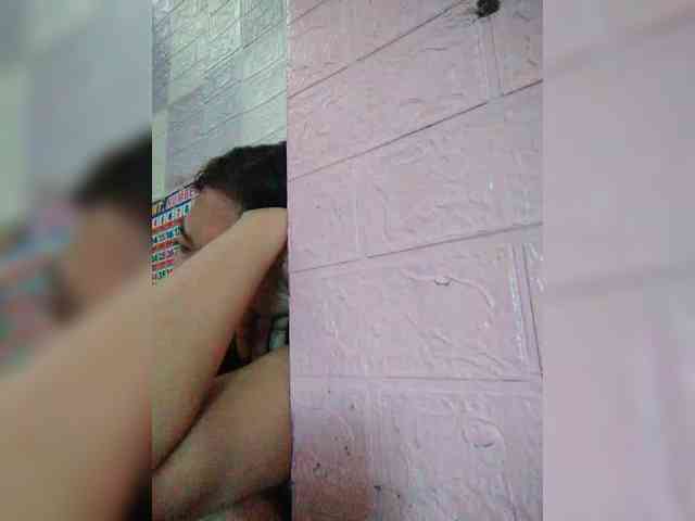 hornylittleprincess69 webcam