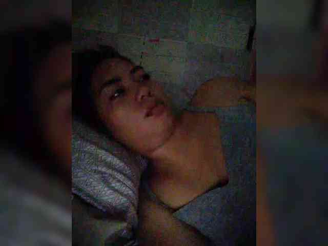 hornylittleprincess69 webcam