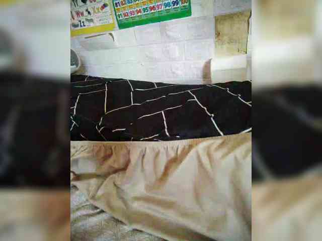 hornylittleprincess69