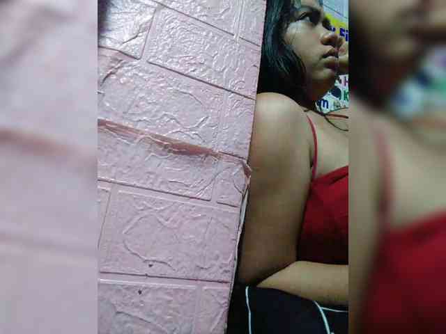 hornylittleprincess69 webcam