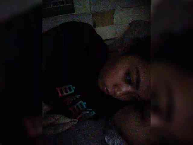 hornylittleprincess69 webcam