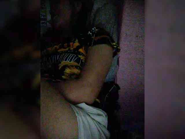 hornylittleprincess69 webcam