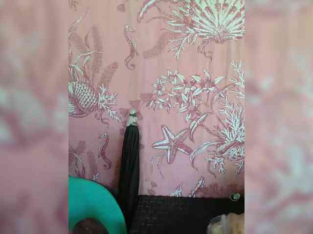 hornylittleprincess69 webcam