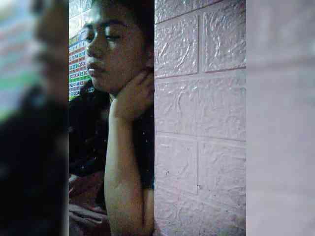 hornylittleprincess69 webcam