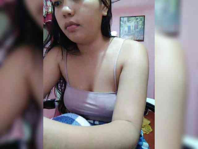 hornylittleprincess69 webcam