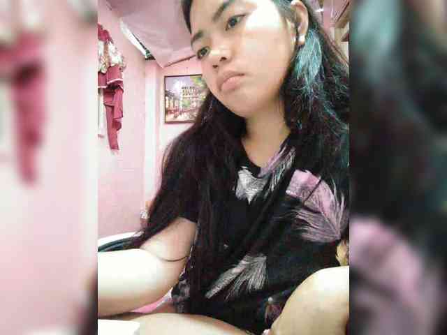 hornylittleprincess69 webcam