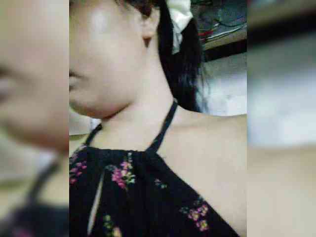 hornylittleprincess69 webcam